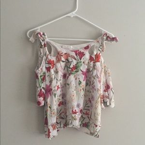 Willow and Clay medium off the shoulder top